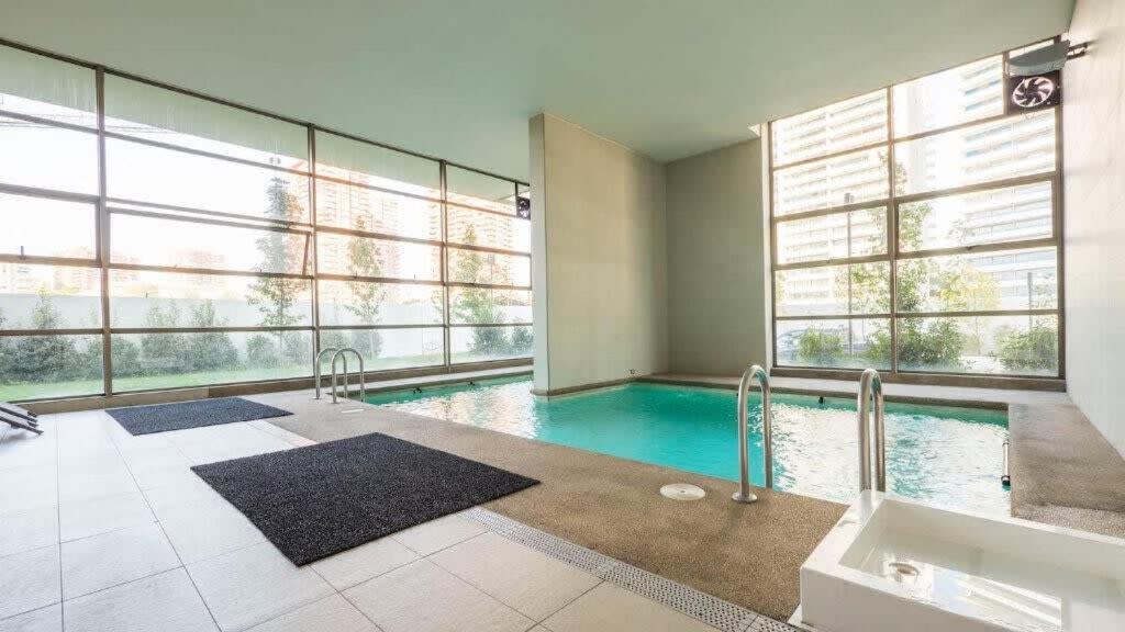 Kennedy Modern - 2 Bed In Condes Santiago de Chile